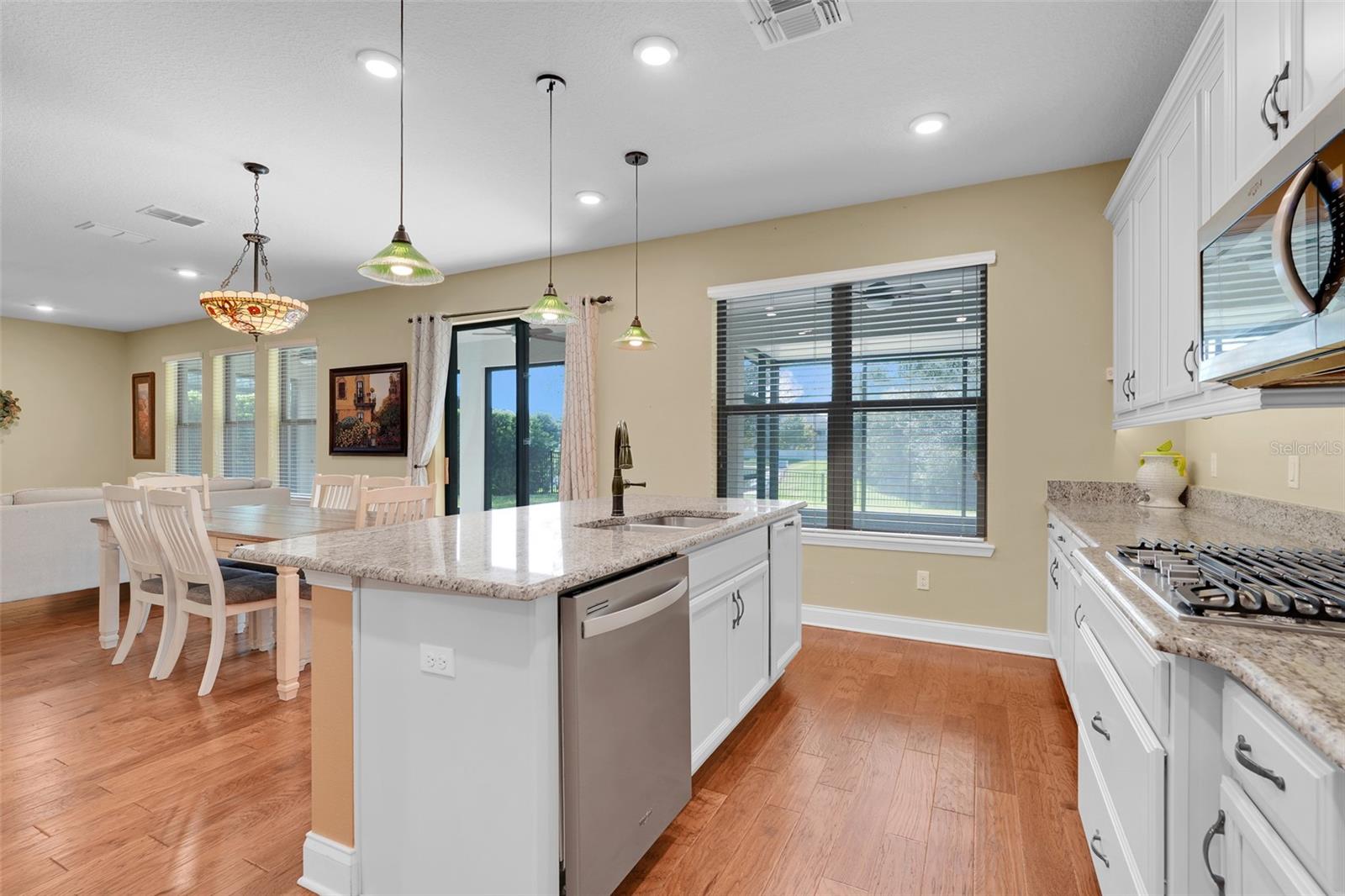 Image 14 of 50 For 8337 Vivaro Isle Way
