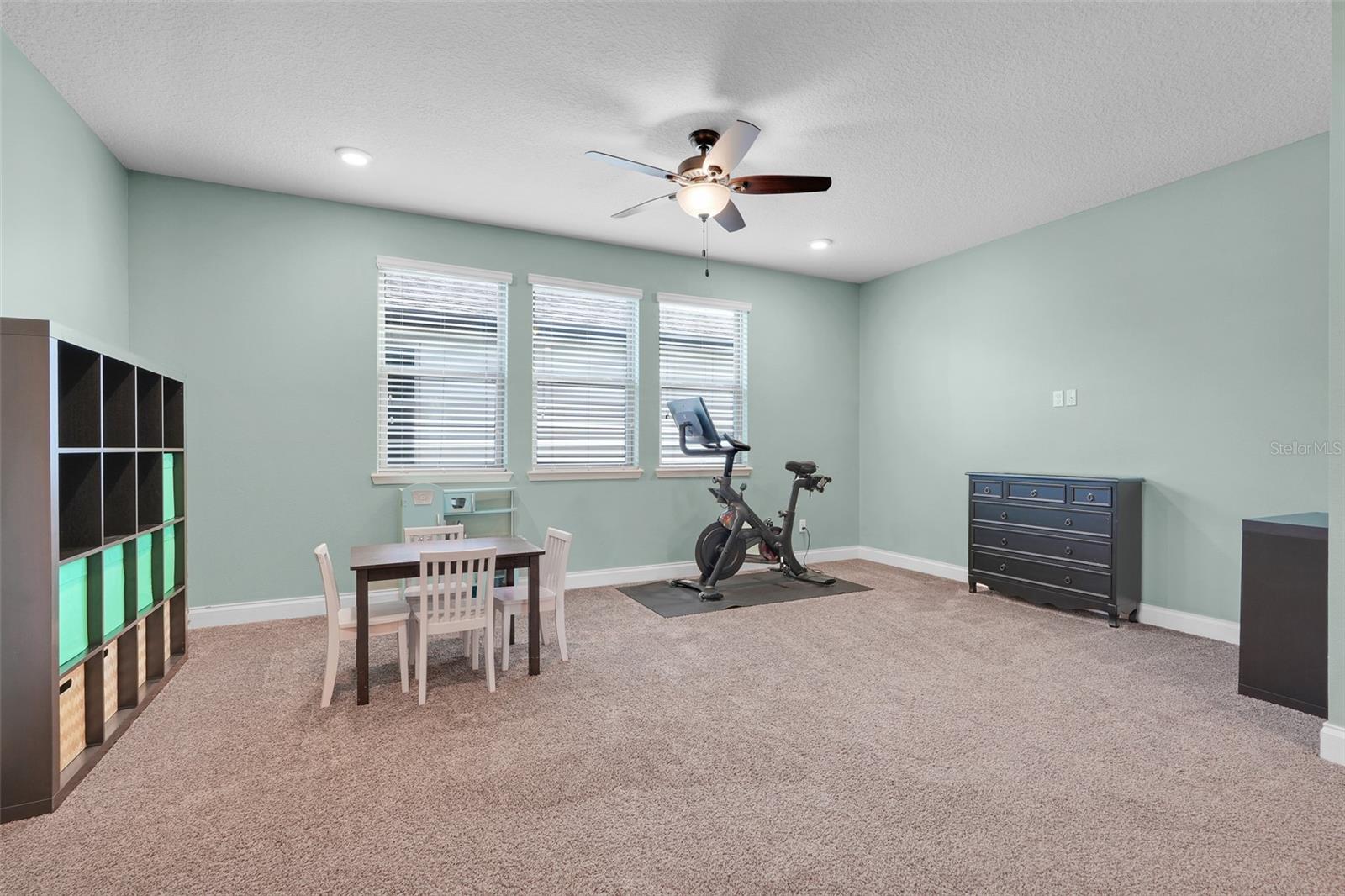 Image 20 of 50 For 8337 Vivaro Isle Way
