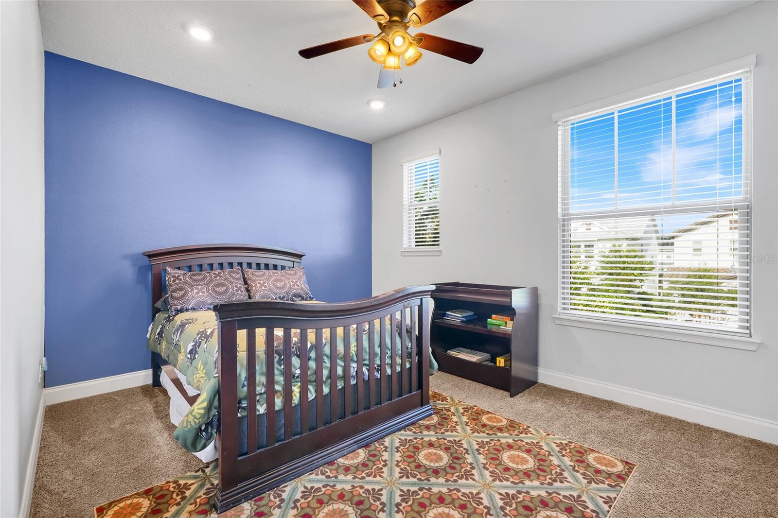 Image 31 of 50 For 8337 Vivaro Isle Way