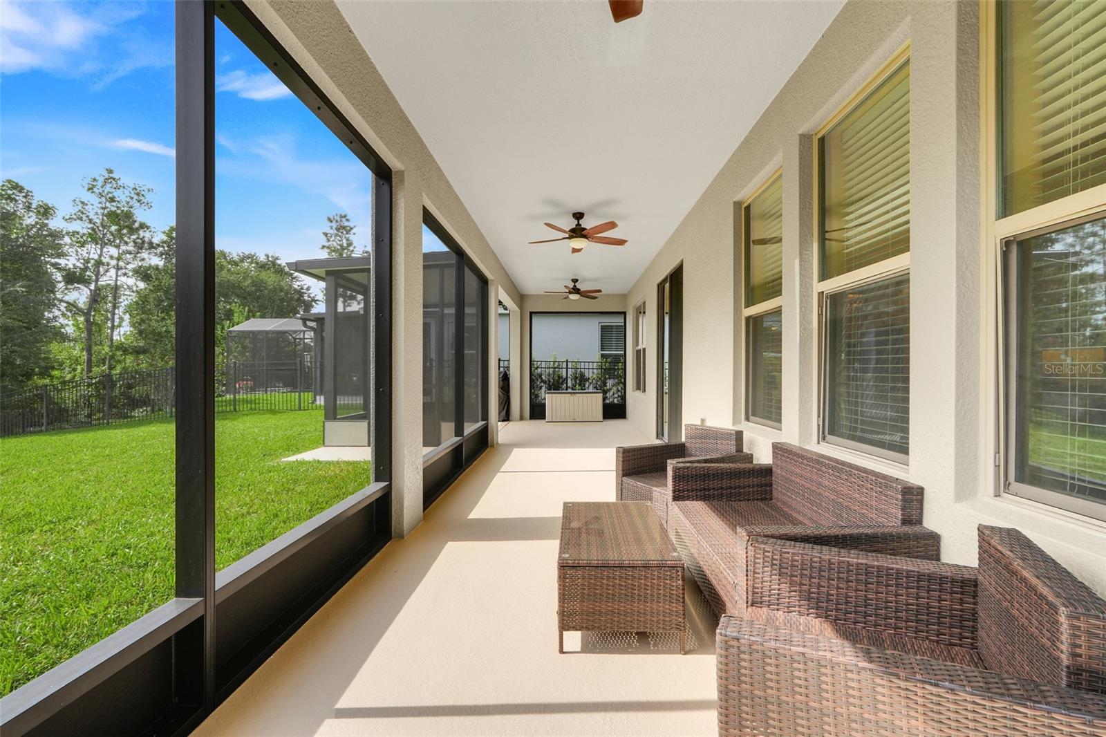 Image 37 of 50 For 8337 Vivaro Isle Way