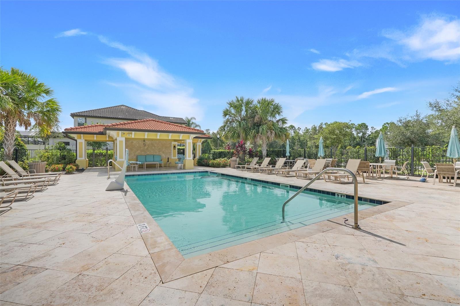Image 44 of 50 For 8337 Vivaro Isle Way