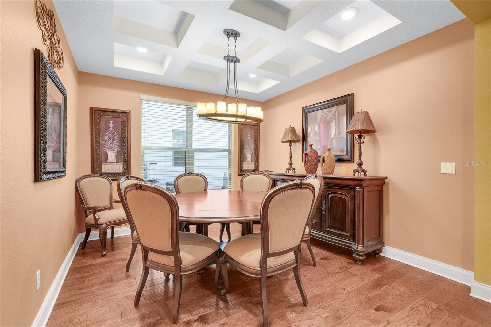 Image 6 of 50 For 8337 Vivaro Isle Way