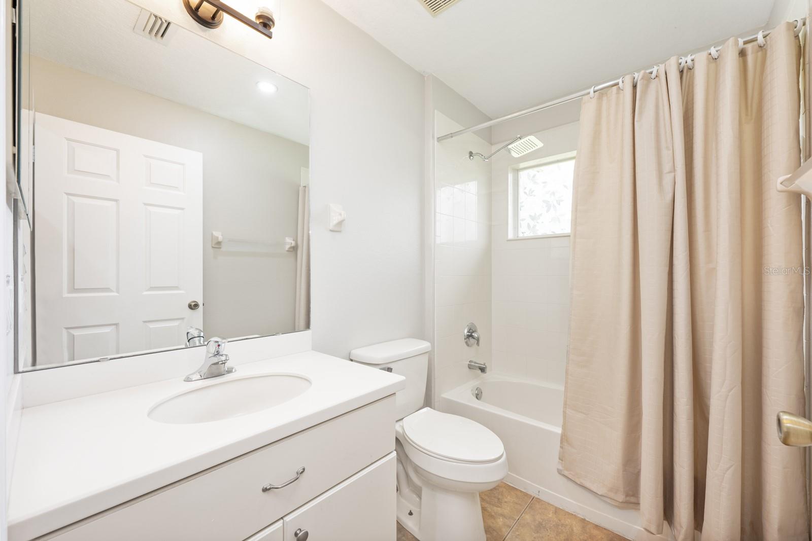 Image 16 of 32 For 27302 Orchid Glade Street