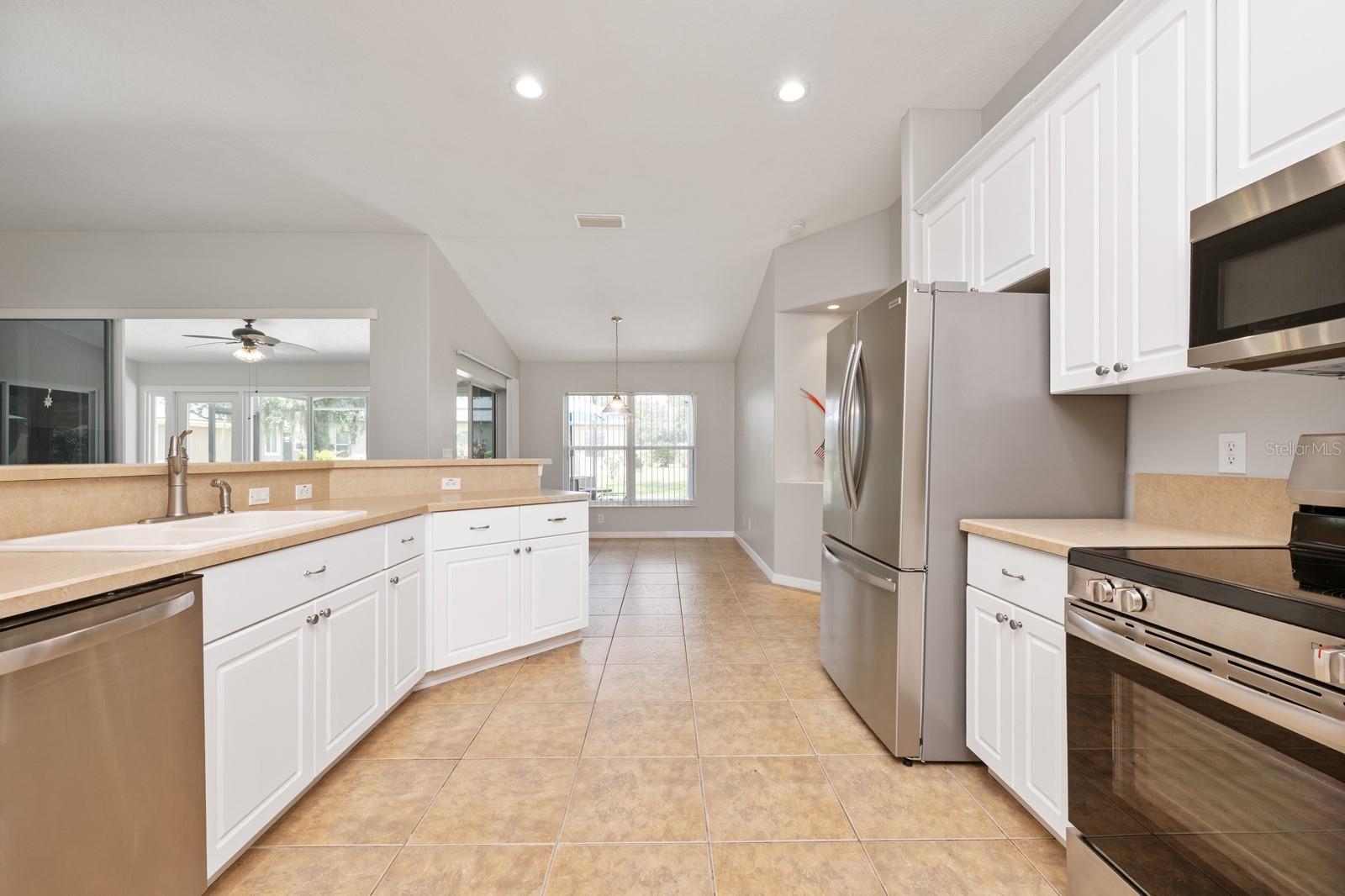 Image 7 of 32 For 27302 Orchid Glade Street