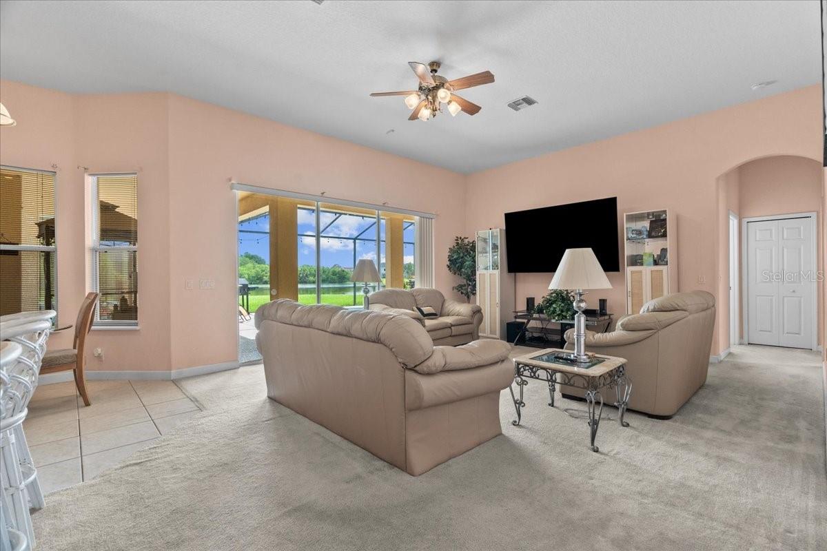 Image 16 of 26 For 2622 Roughside Circle