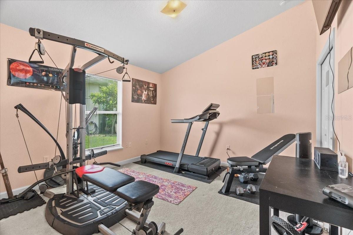 Image 17 of 26 For 2622 Roughside Circle