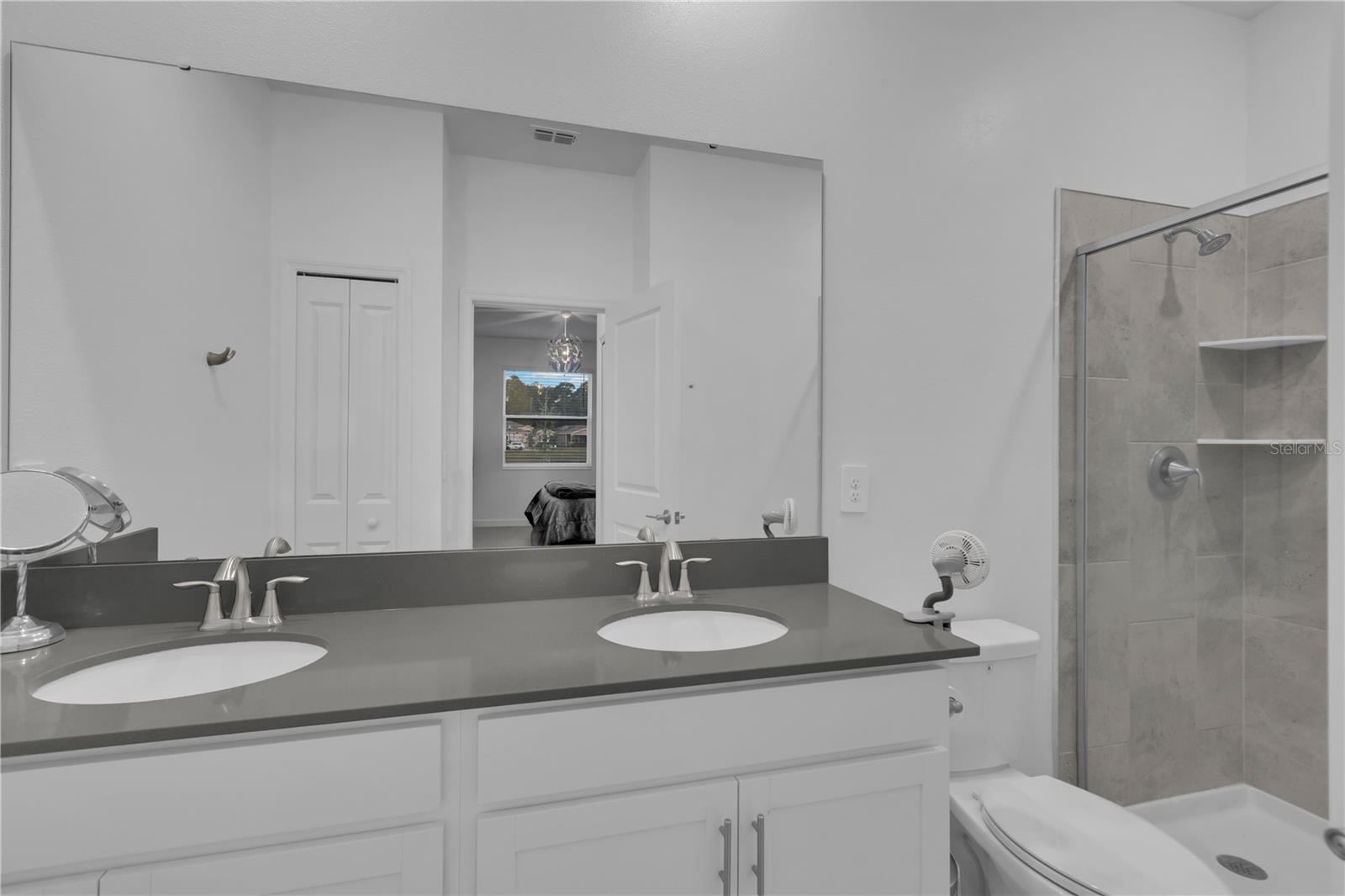 Image 20 of 31 For 3087 Camden Way