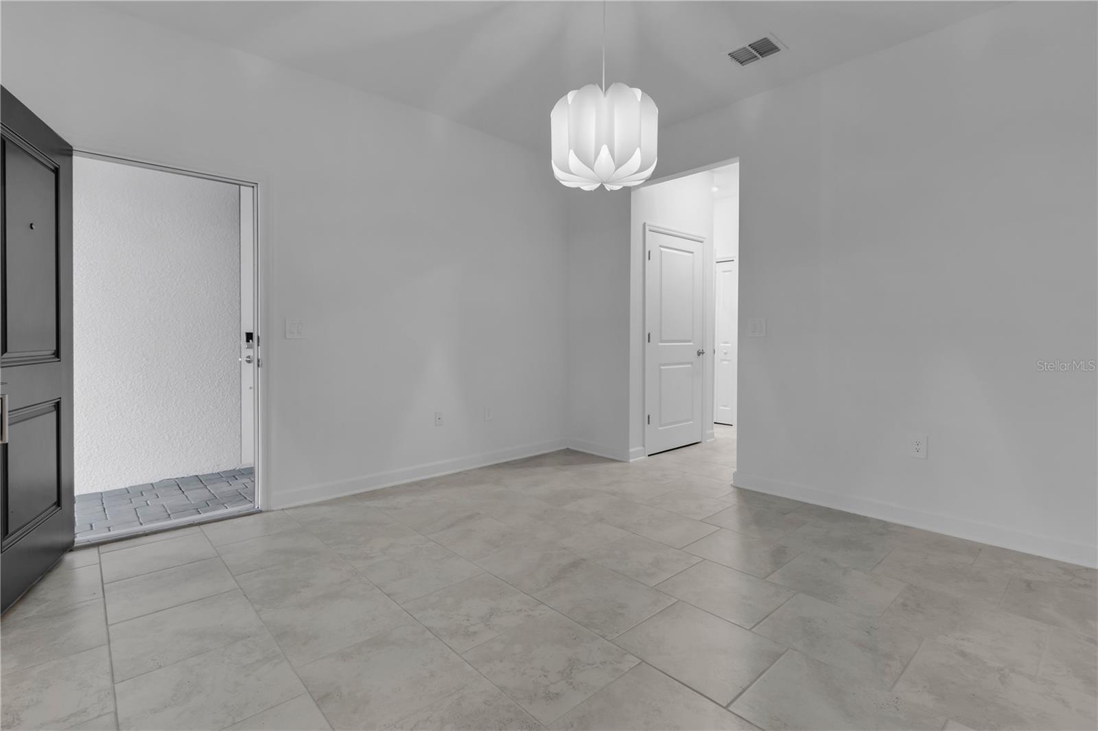 Image 23 of 31 For 3087 Camden Way