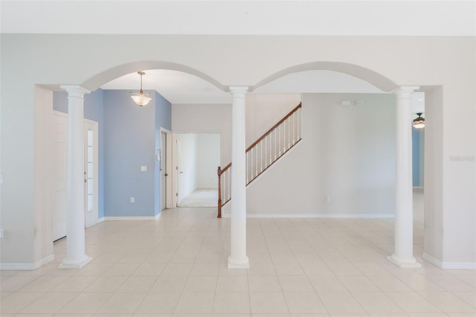 Image 10 of 66 For 2549 Balforn Tower Way