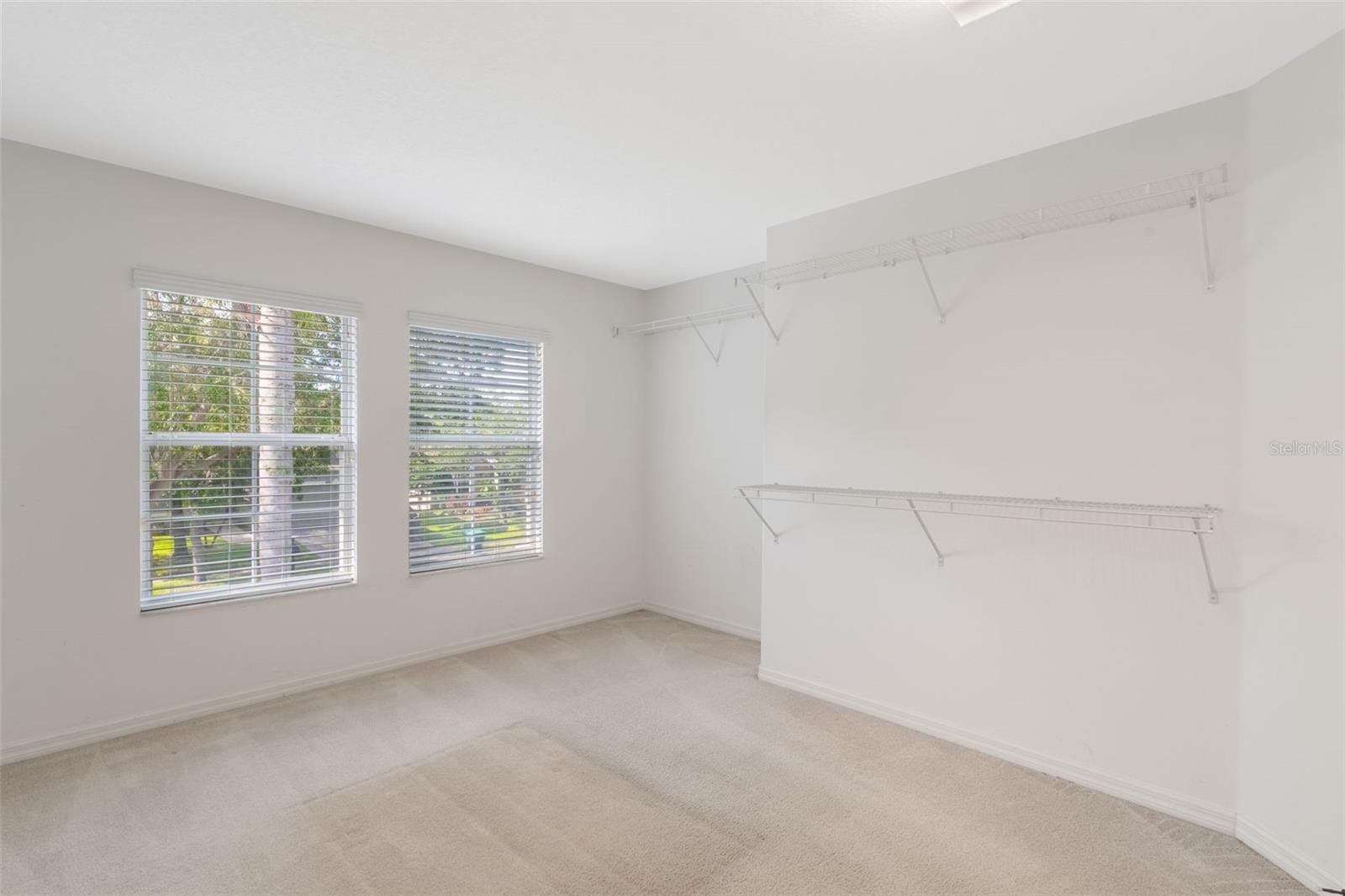Image 36 of 66 For 2549 Balforn Tower Way