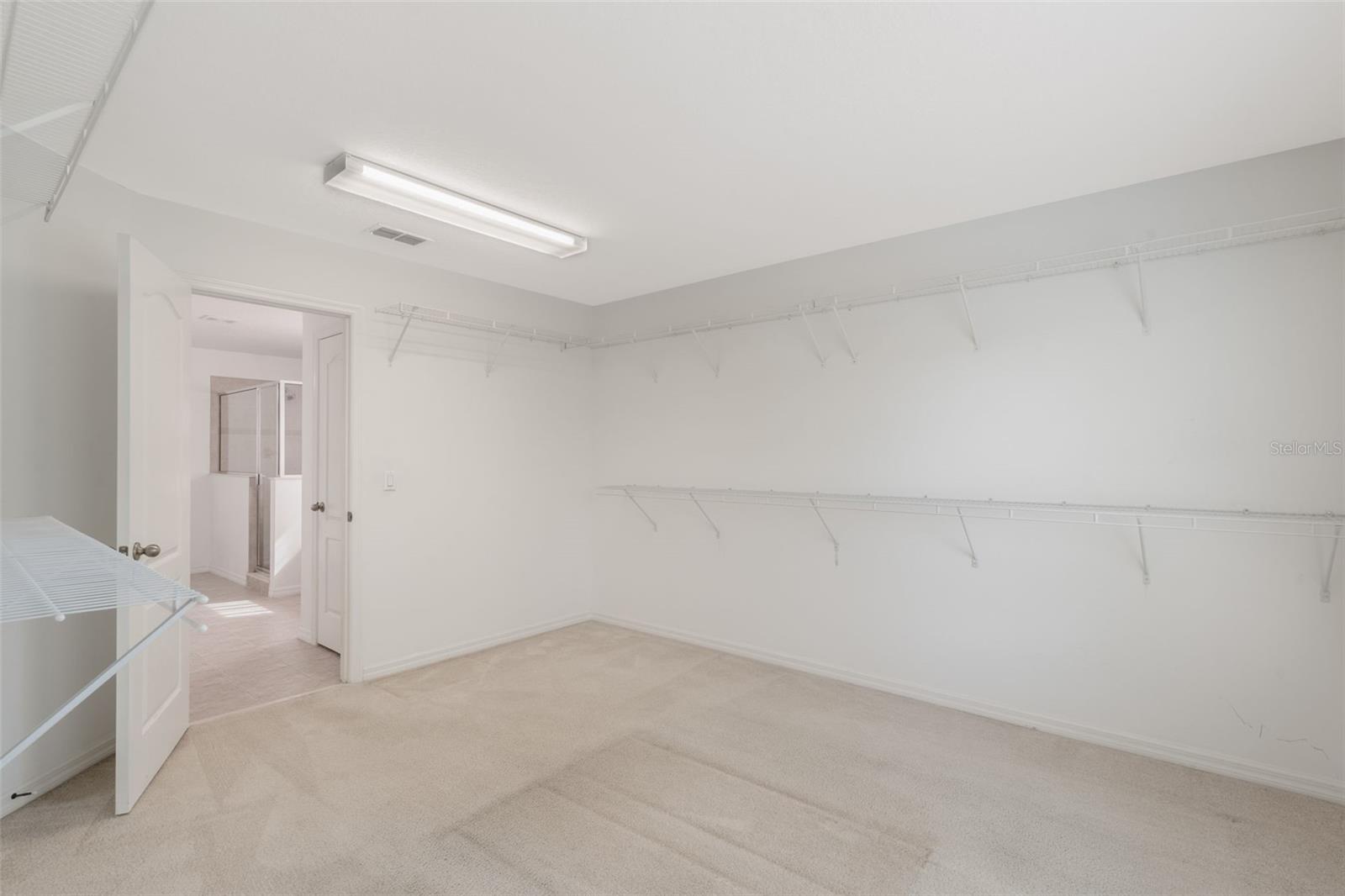 Image 37 of 66 For 2549 Balforn Tower Way