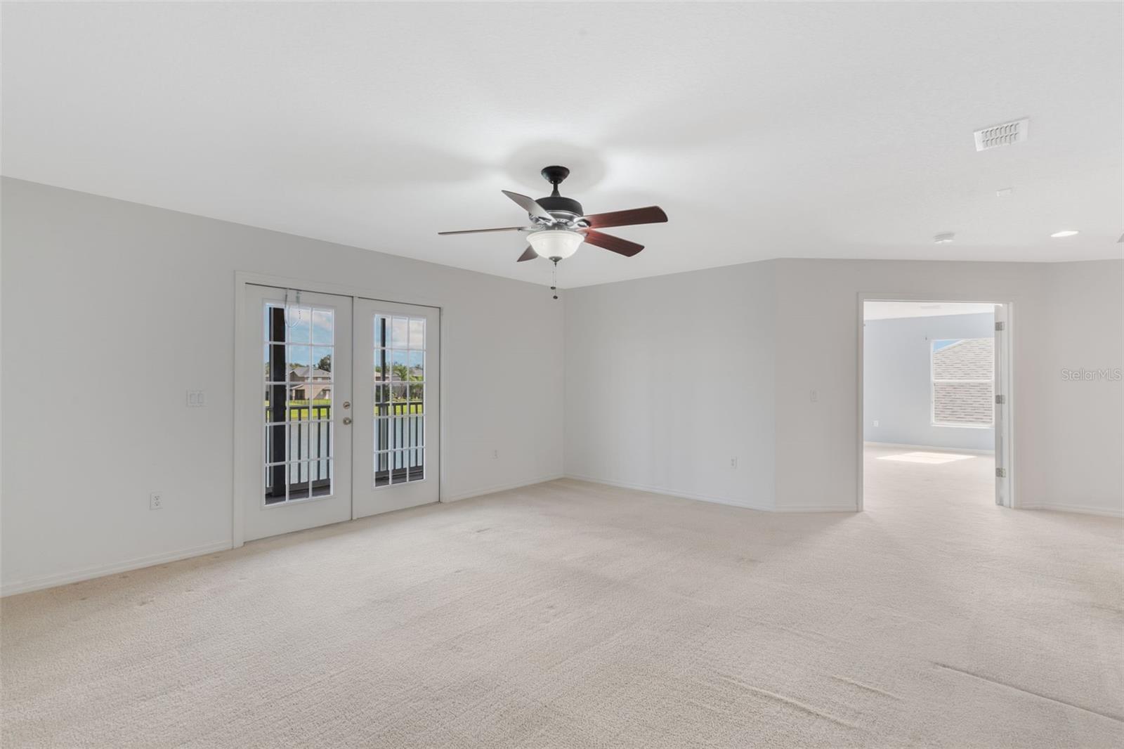 Image 39 of 66 For 2549 Balforn Tower Way