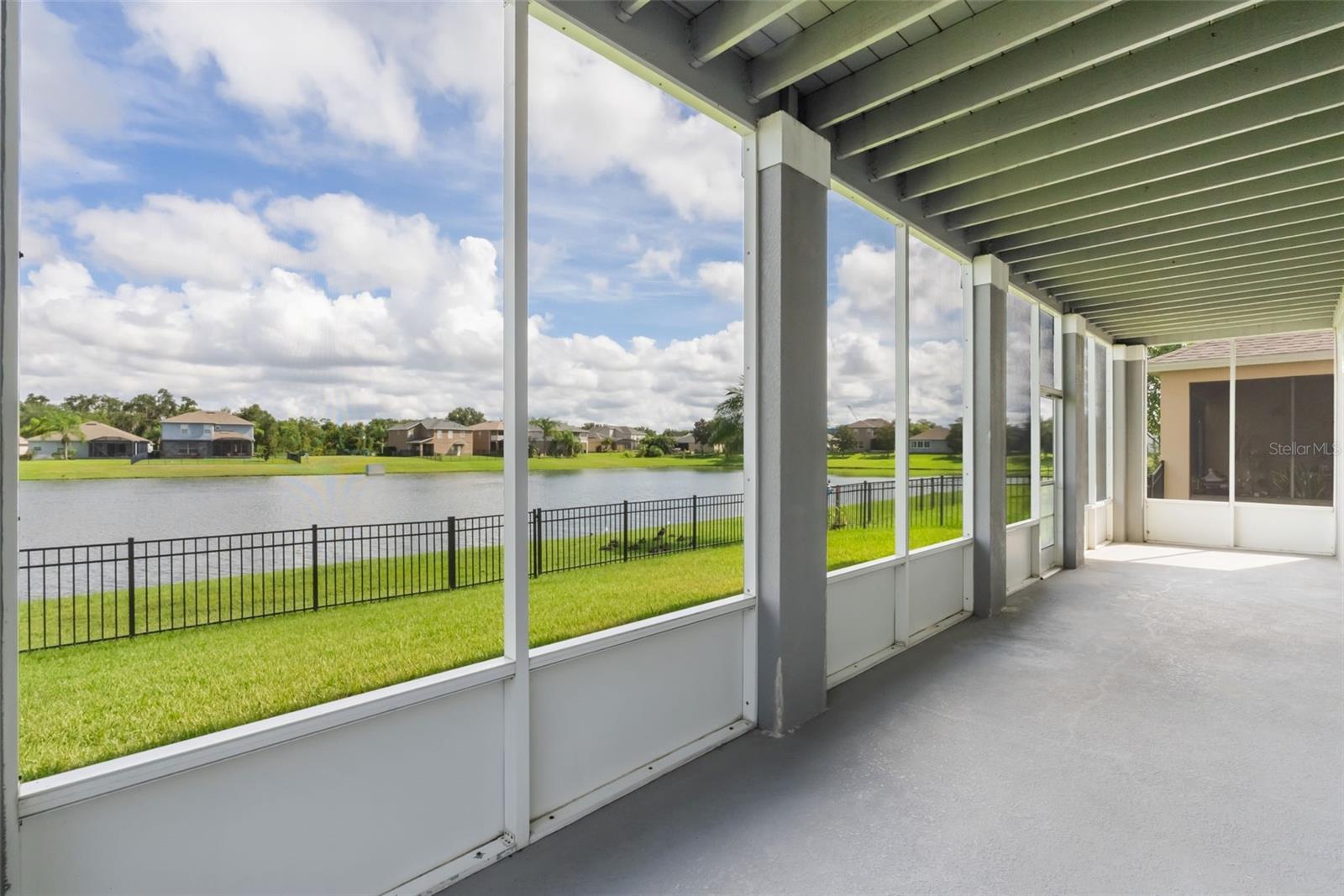 Image 51 of 66 For 2549 Balforn Tower Way