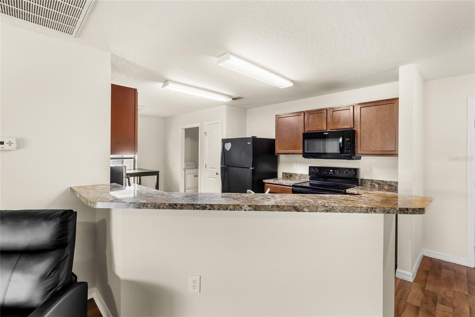 Image 11 of 29 For 519 Delta Avenue