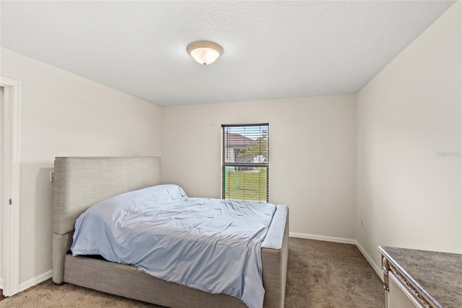 Image 15 of 29 For 519 Delta Avenue