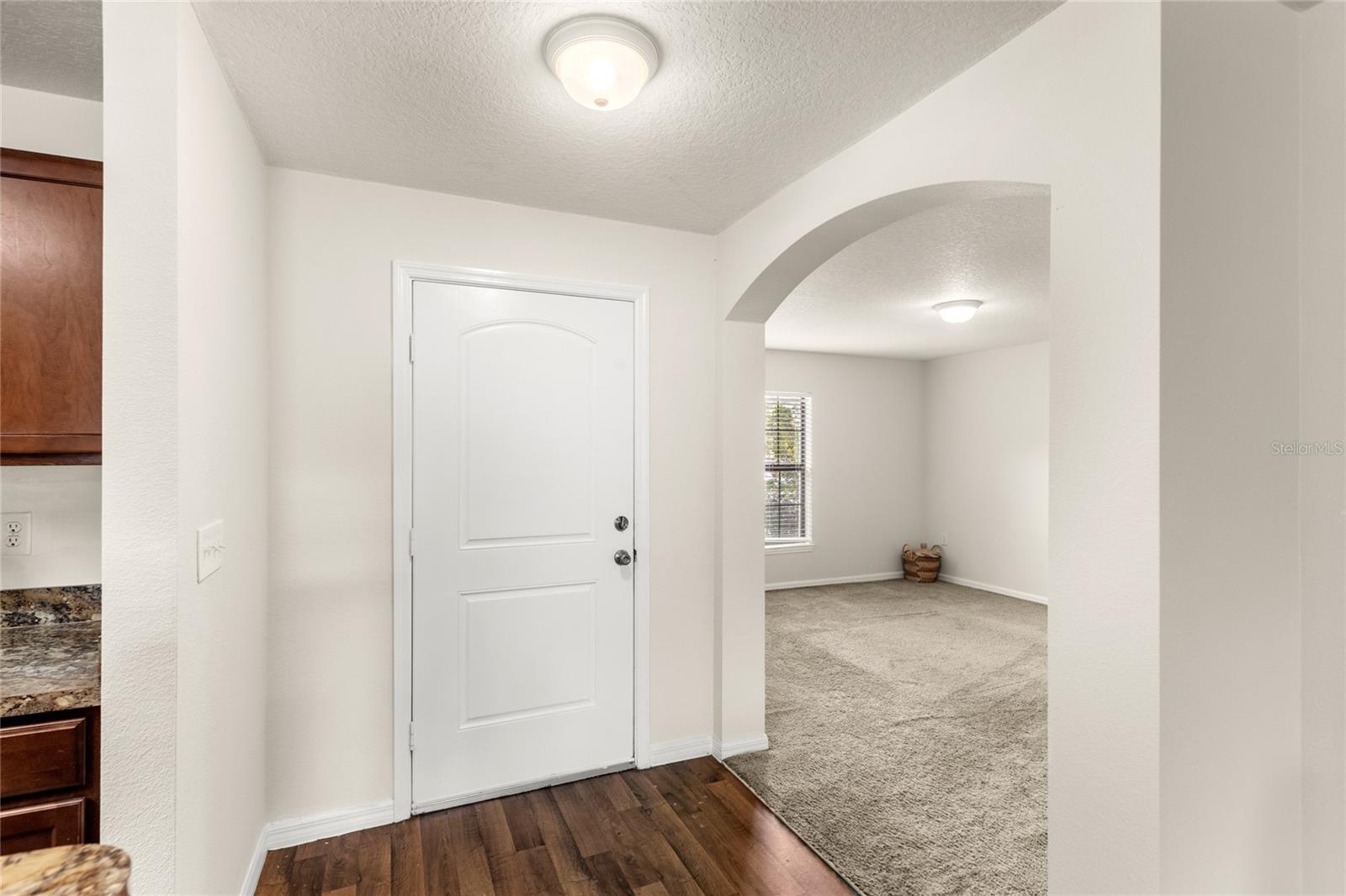 Image 4 of 29 For 519 Delta Avenue