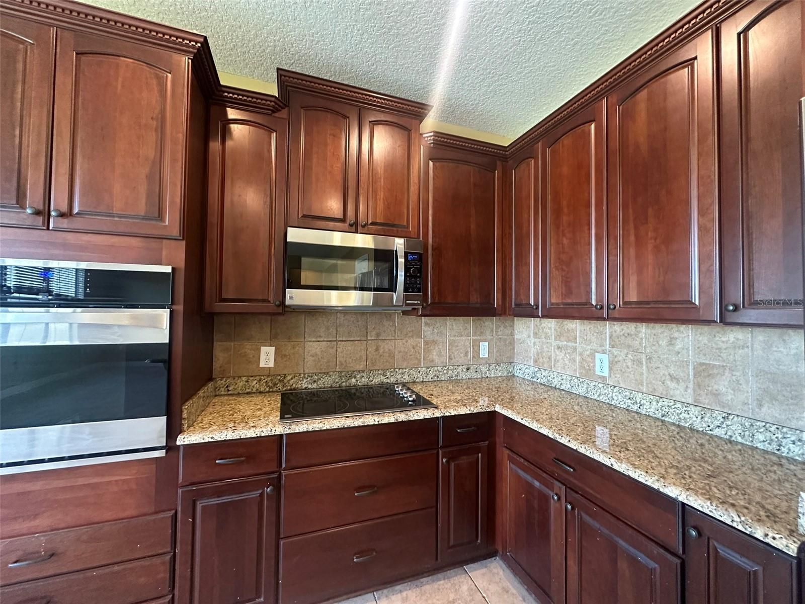 Image 12 of 53 For 2412 Country Pond Ct
