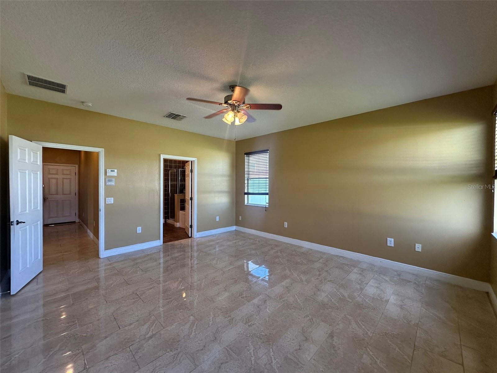 Image 17 of 53 For 2412 Country Pond Ct
