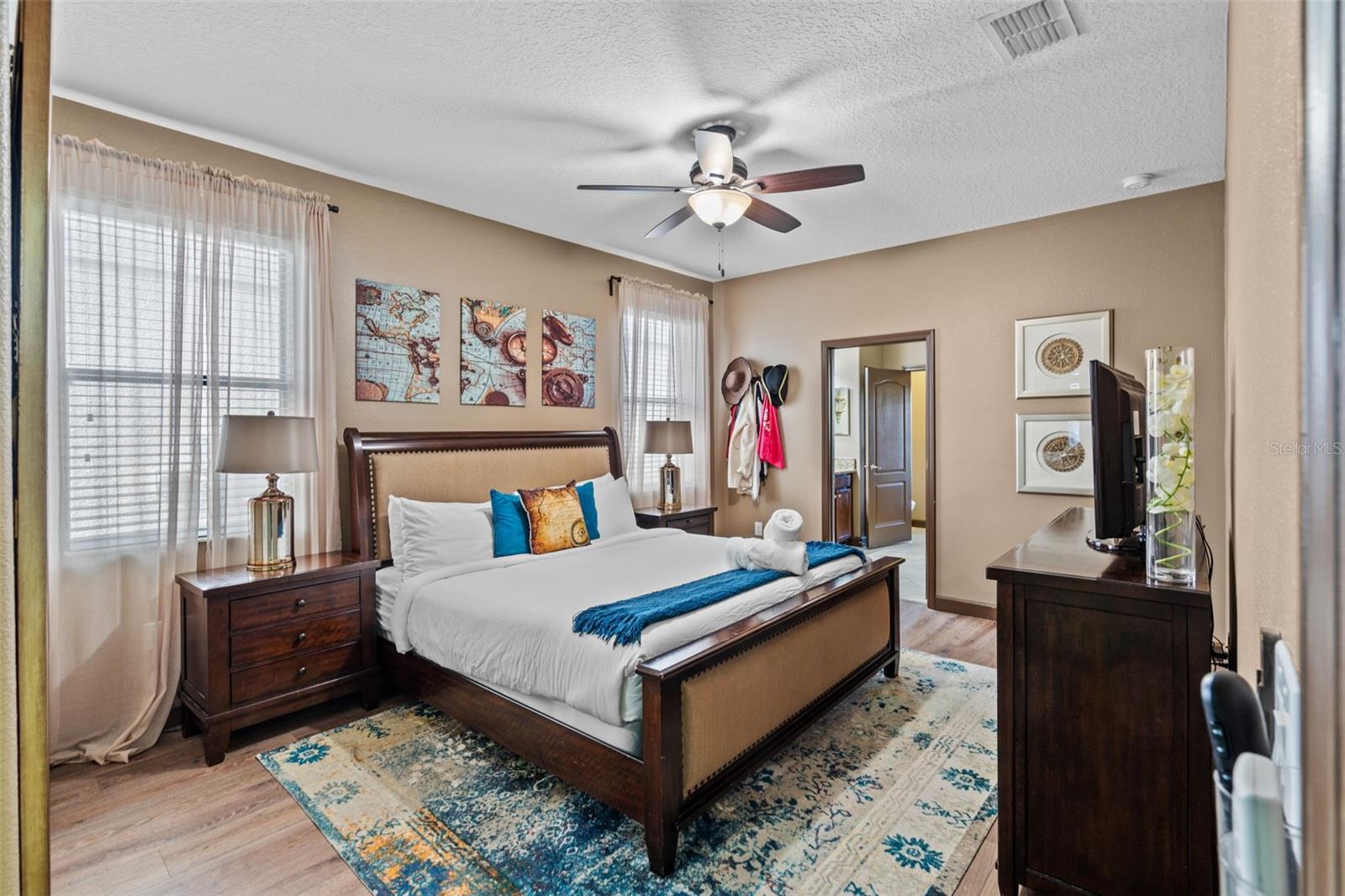 Image 28 of 43 For 1424 Wexford Way