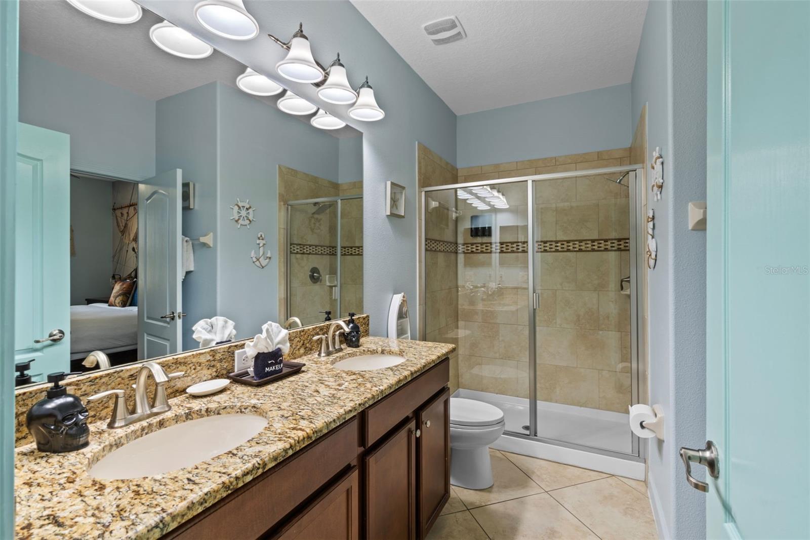 Image 33 of 43 For 1424 Wexford Way
