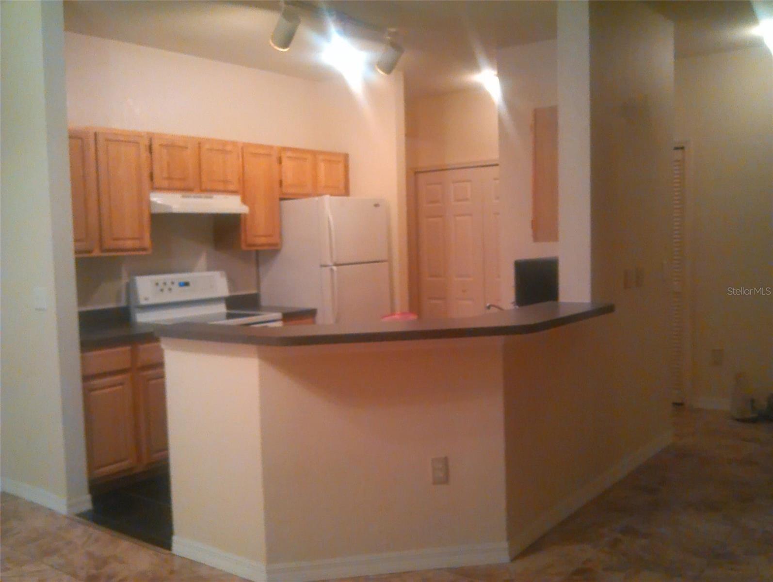 Image 2 of 14 For 5979 Westgate Drive 1022