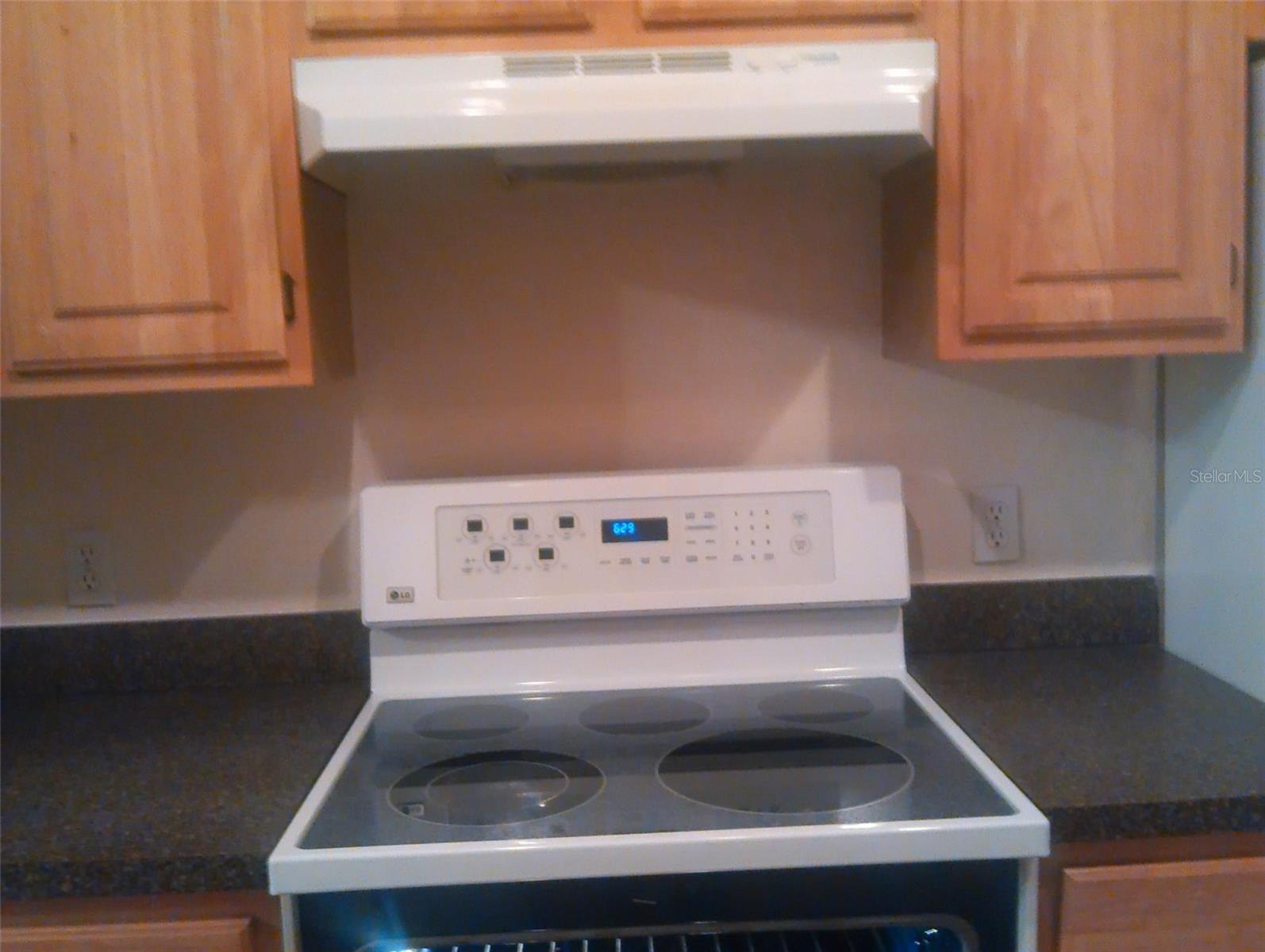 Image 5 of 14 For 5979 Westgate Drive 1022