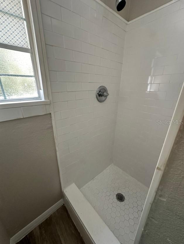 Image 14 of 18 For 1110 Bates Avenue 203