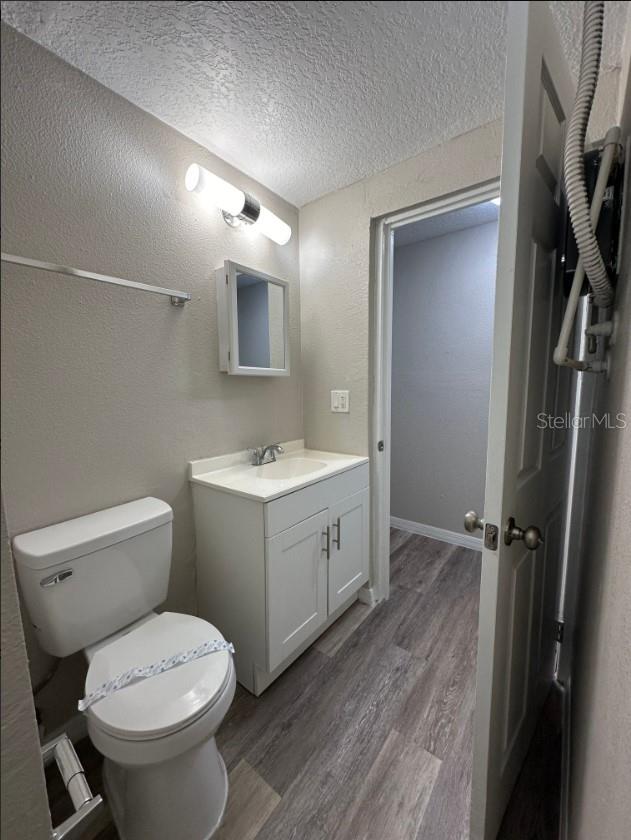 Image 15 of 18 For 1110 Bates Avenue 203