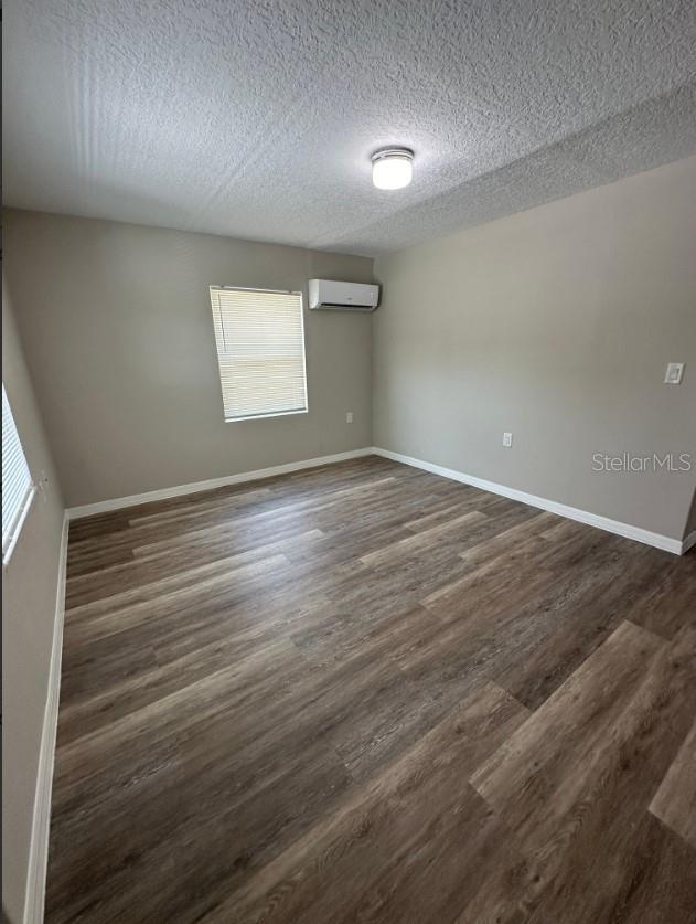 Image 4 of 18 For 1110 Bates Avenue 203