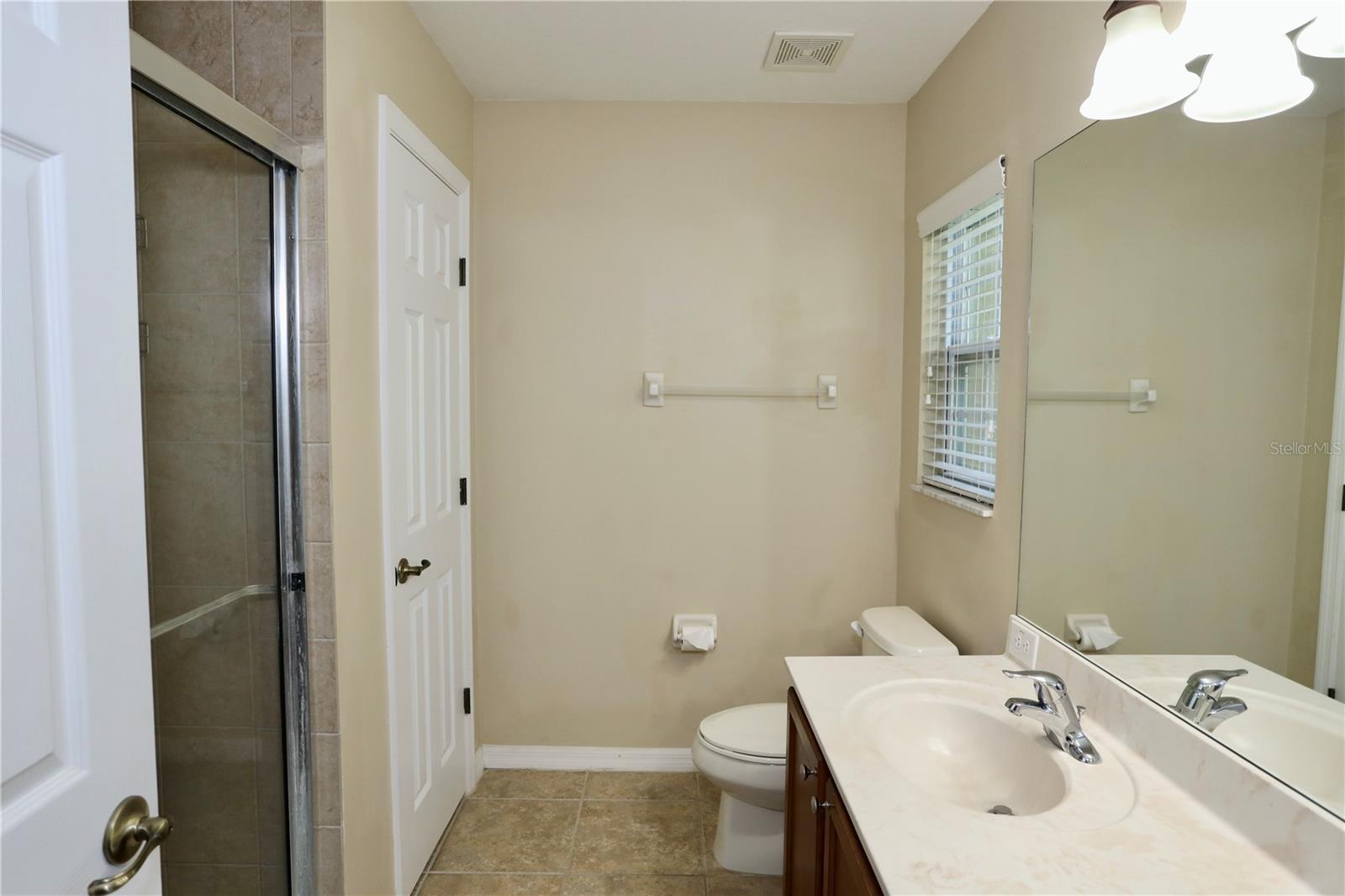 Image 15 of 31 For 7912 Northlake Parkway