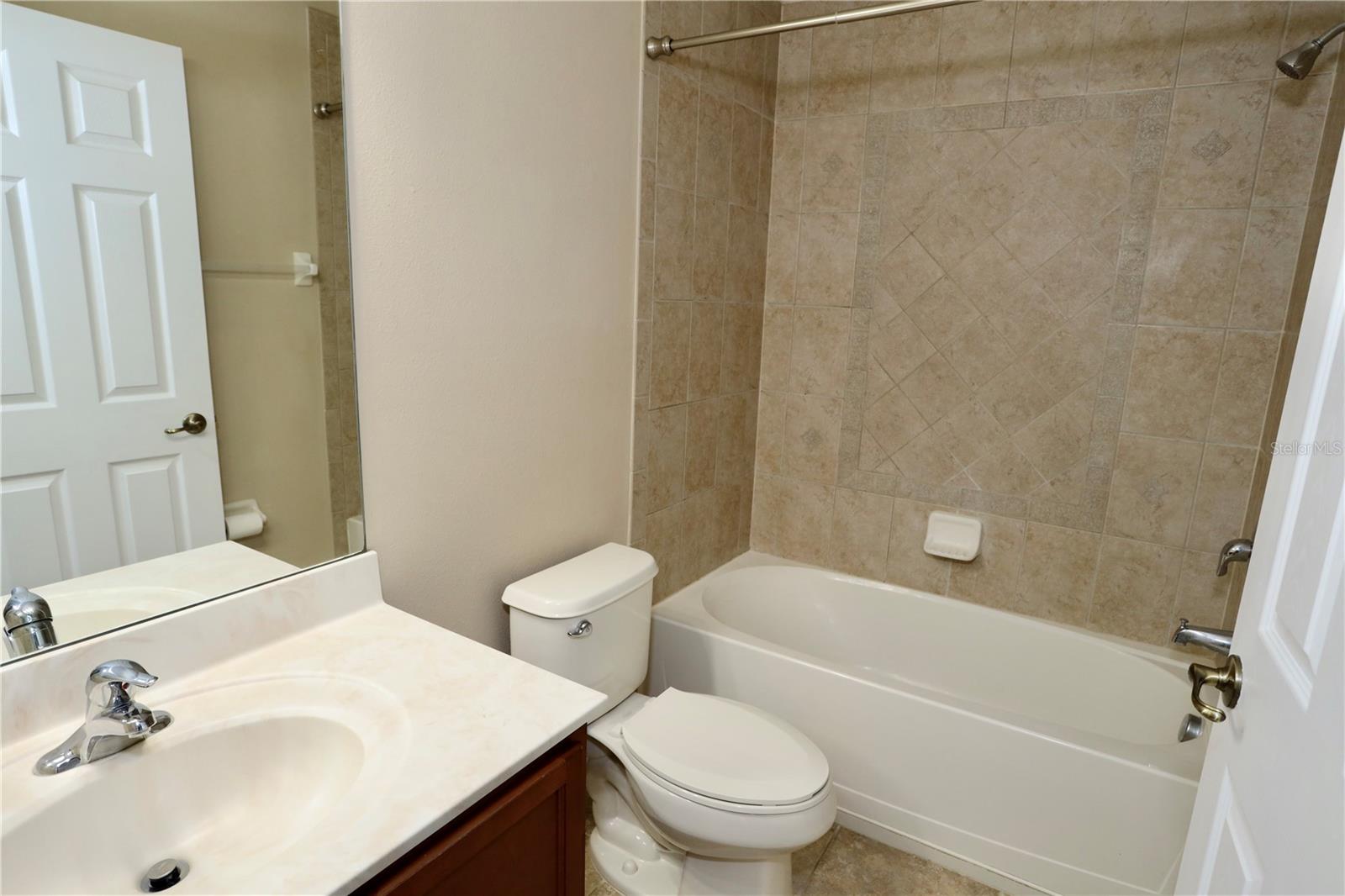 Image 18 of 31 For 7912 Northlake Parkway