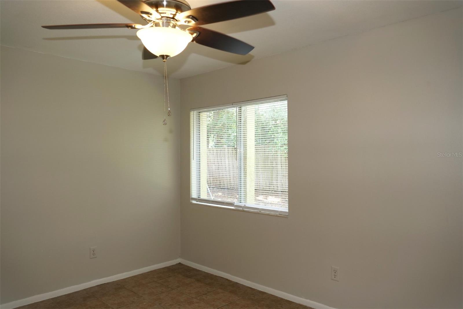 Image 5 of 12 For 2048 Bowen Drive 2050