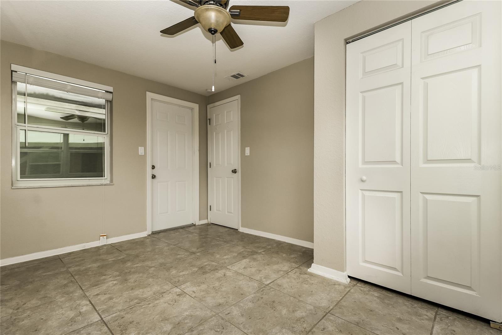 Image 11 of 16 For 3022 Brompton Drive