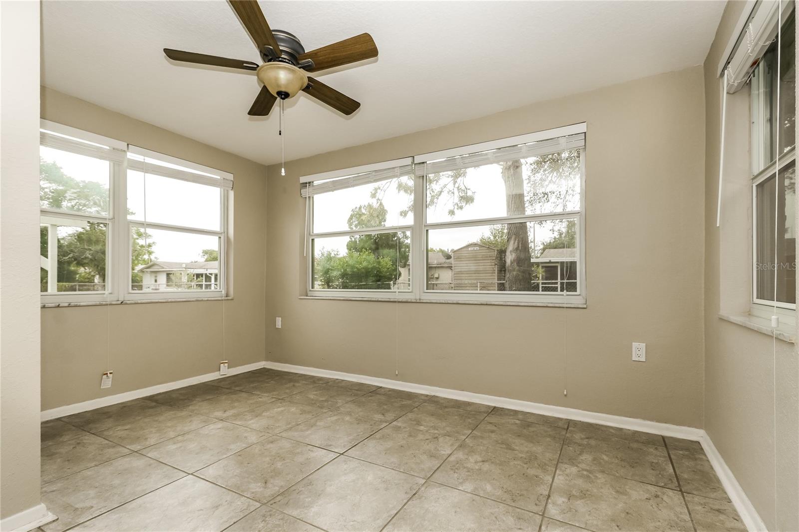 Image 13 of 16 For 3022 Brompton Drive
