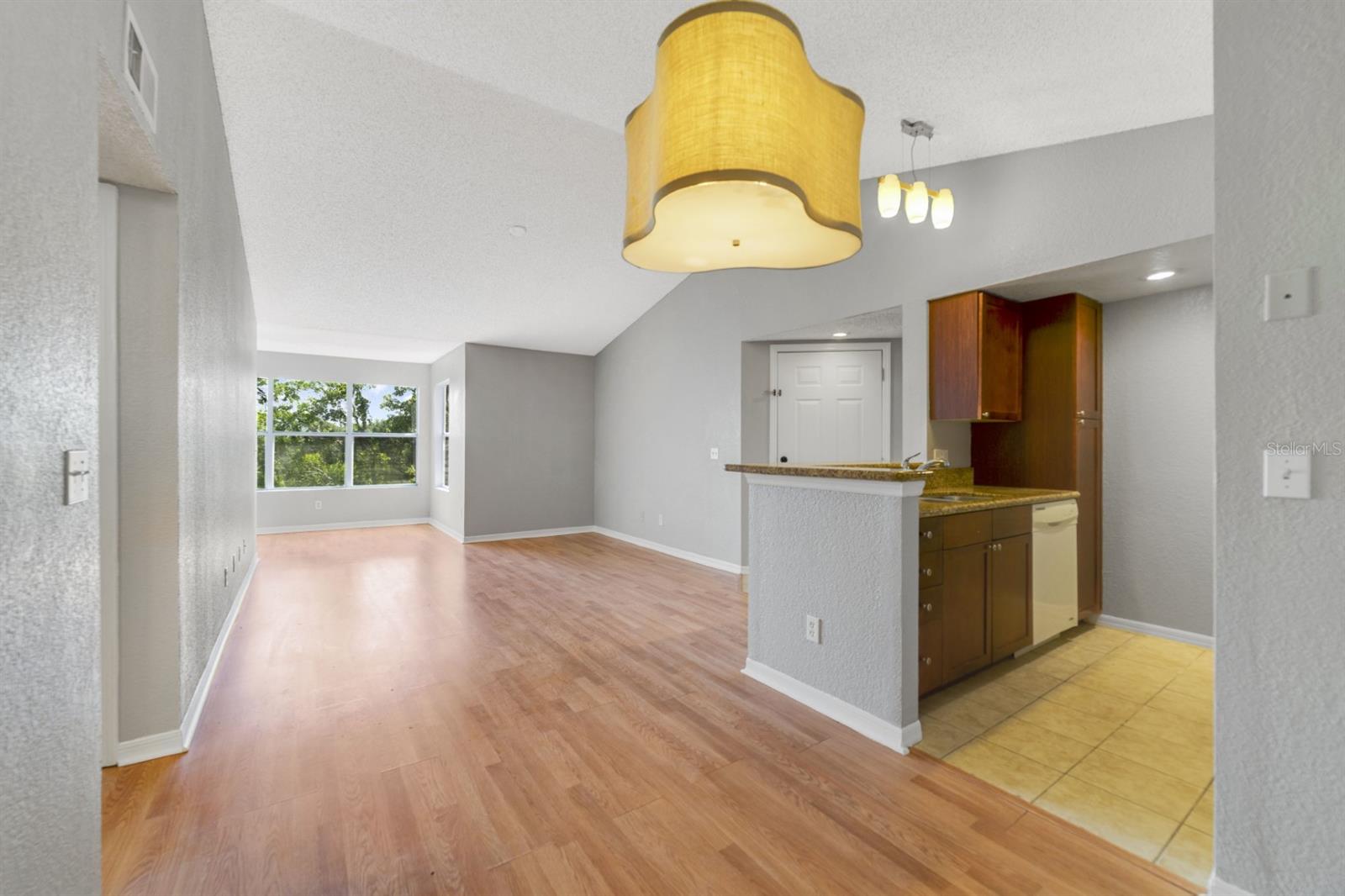 Image 7 of 15 For 5140 Conroy Road 36
