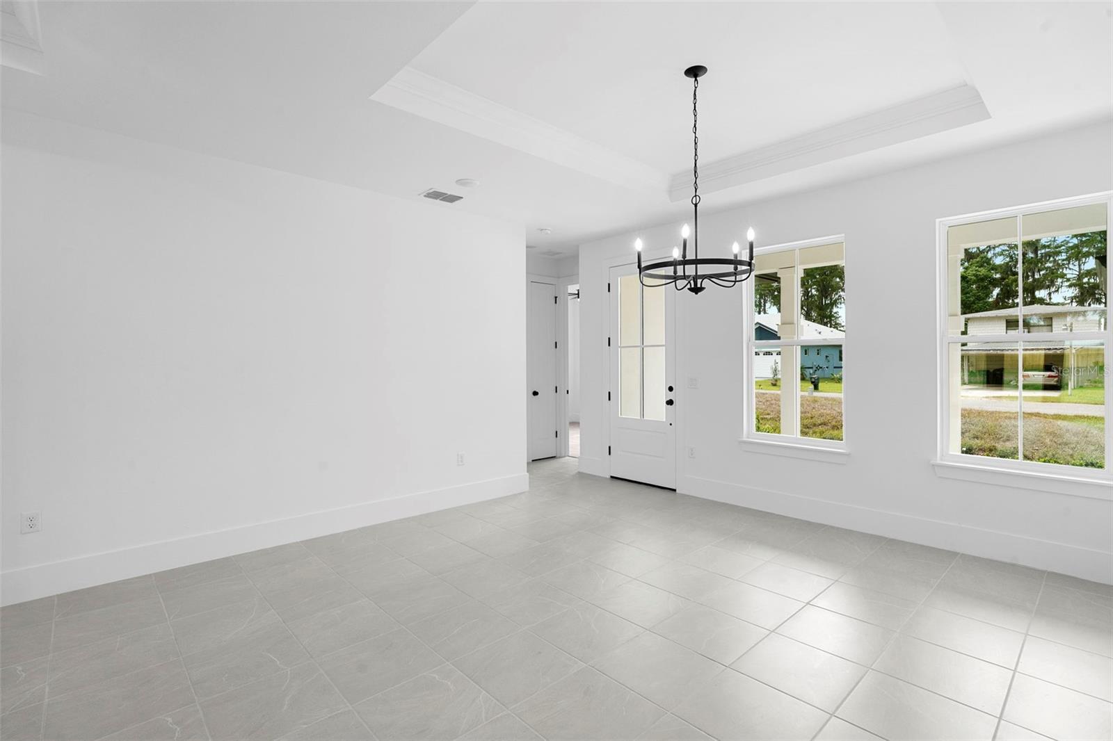 Image 11 of 49 For 1609 Lake Downey Drive