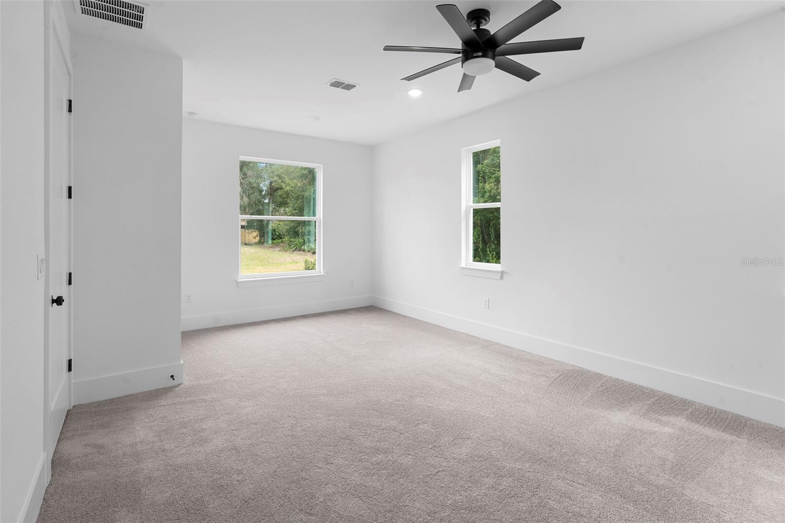 Image 18 of 49 For 1609 Lake Downey Drive