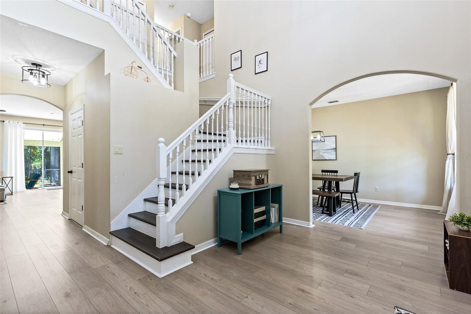 Image 11 of 35 For 1155 Oak Creek Court