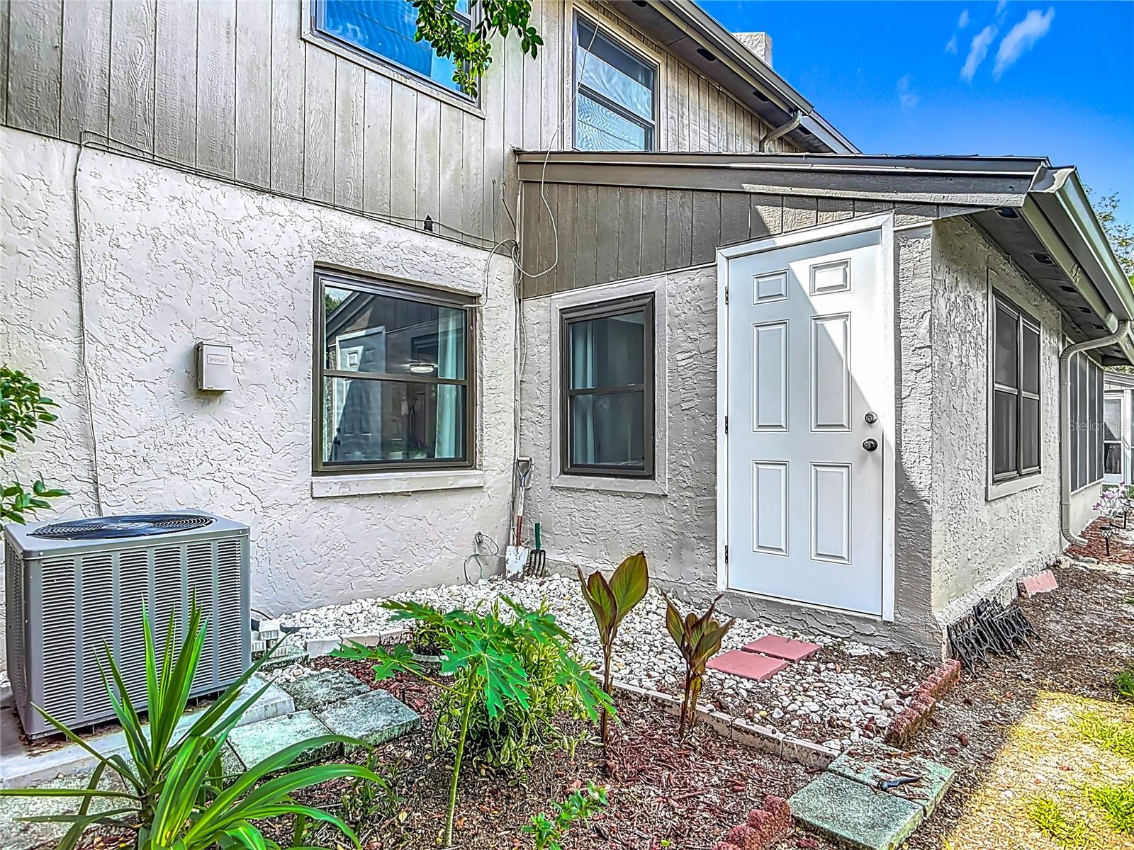 Image 31 of 51 For 140 Teriwood Court