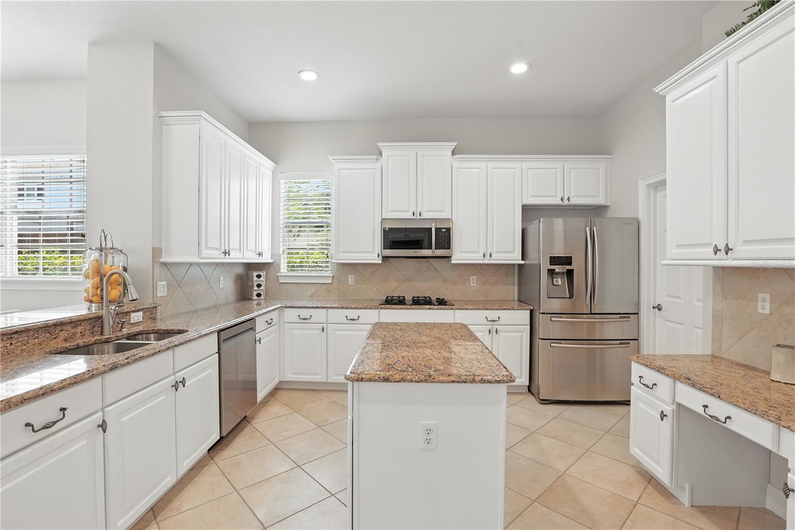 Listing photo id 9 for 11334 Camden Loop Way