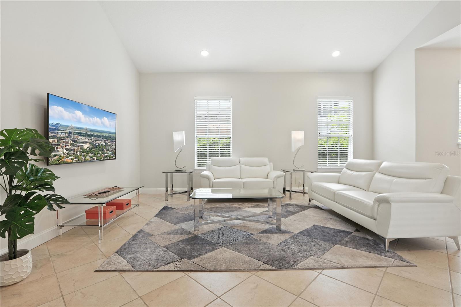 Listing photo id 15 for 11334 Camden Loop Way
