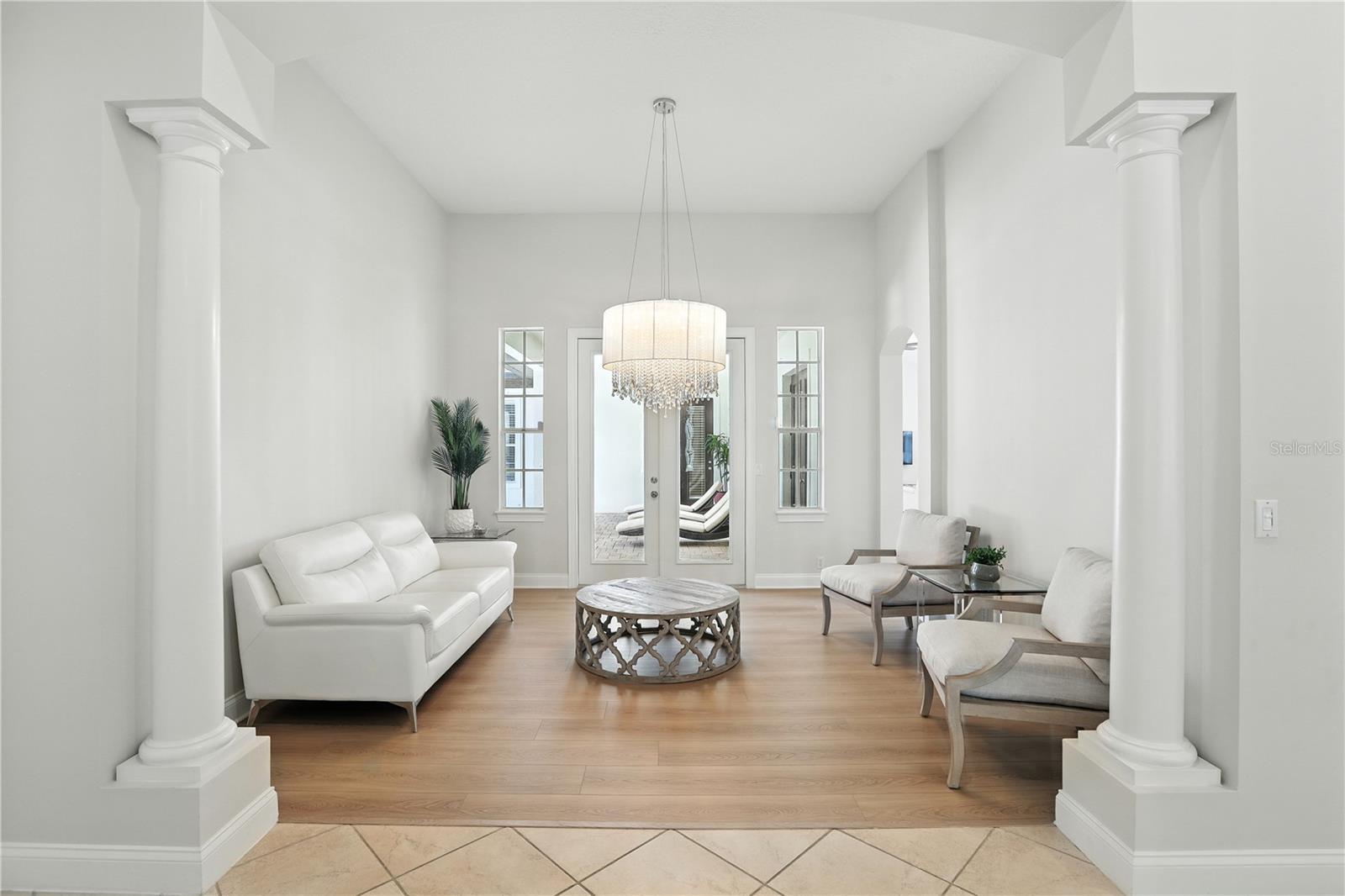 Listing photo id 1 for 11334 Camden Loop Way