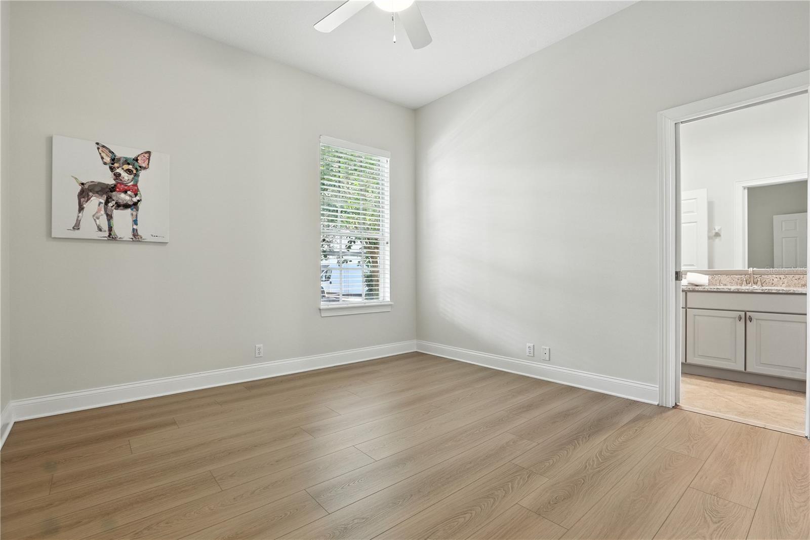 Listing photo id 31 for 11334 Camden Loop Way
