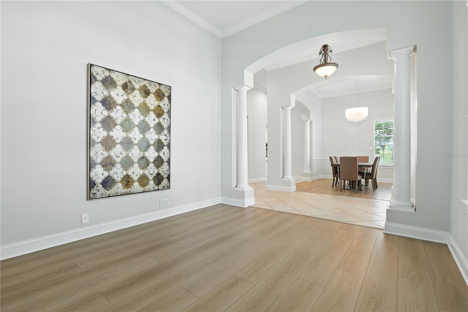 Listing photo id 3 for 11334 Camden Loop Way