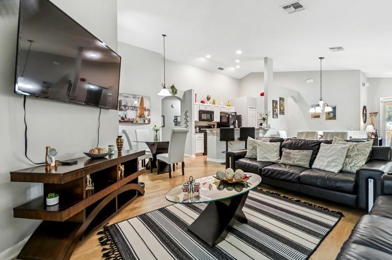 Image 6 of 20 For 2520 Dharma Circle