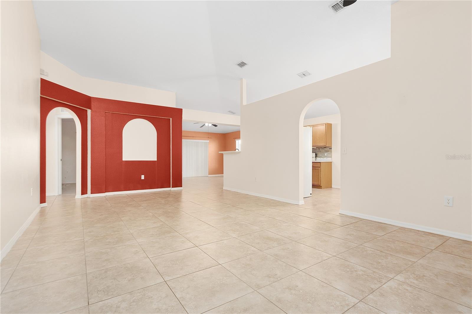 Image 19 of 41 For 416 Hammerstone Avenue