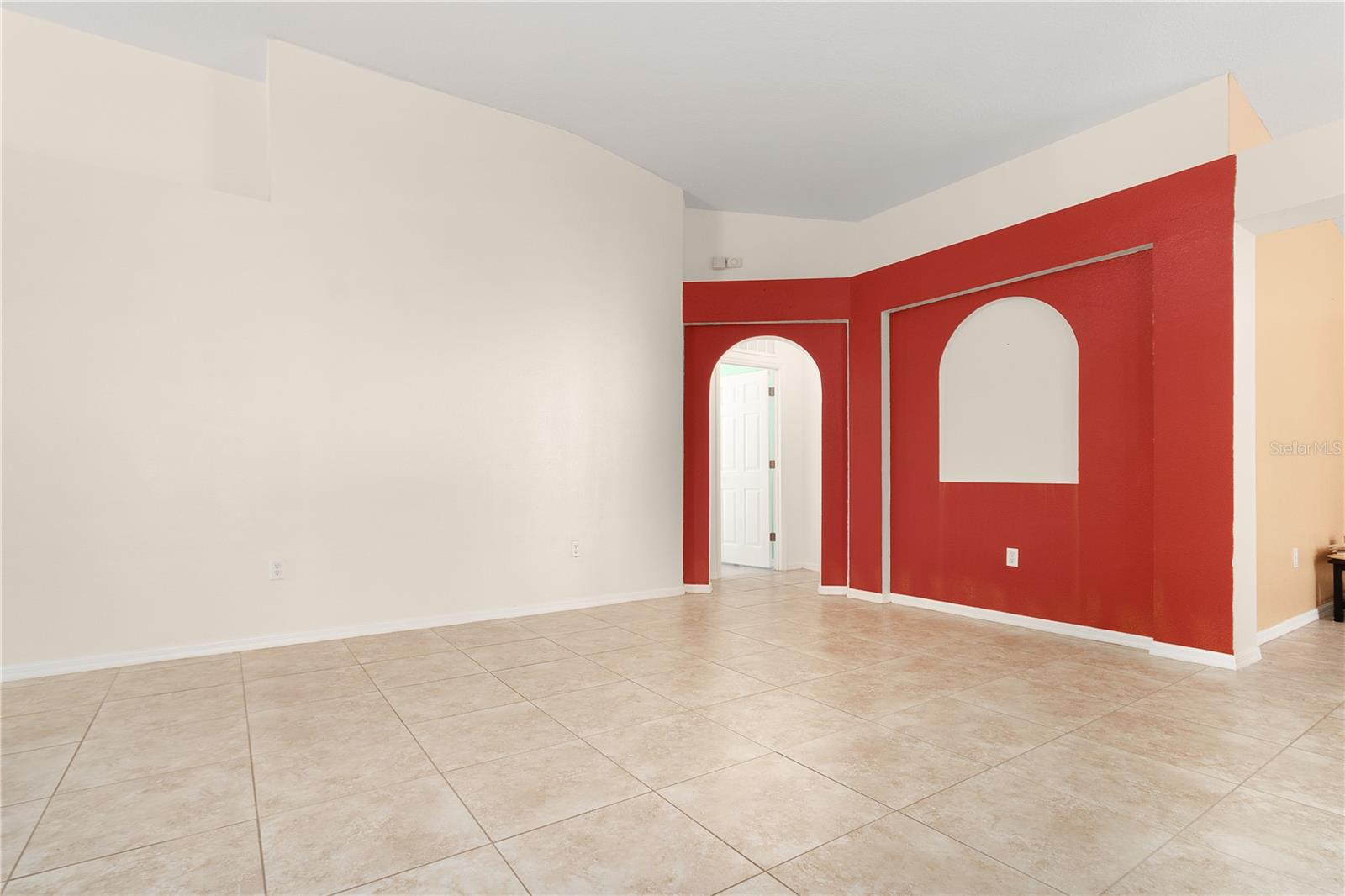 Image 20 of 41 For 416 Hammerstone Avenue