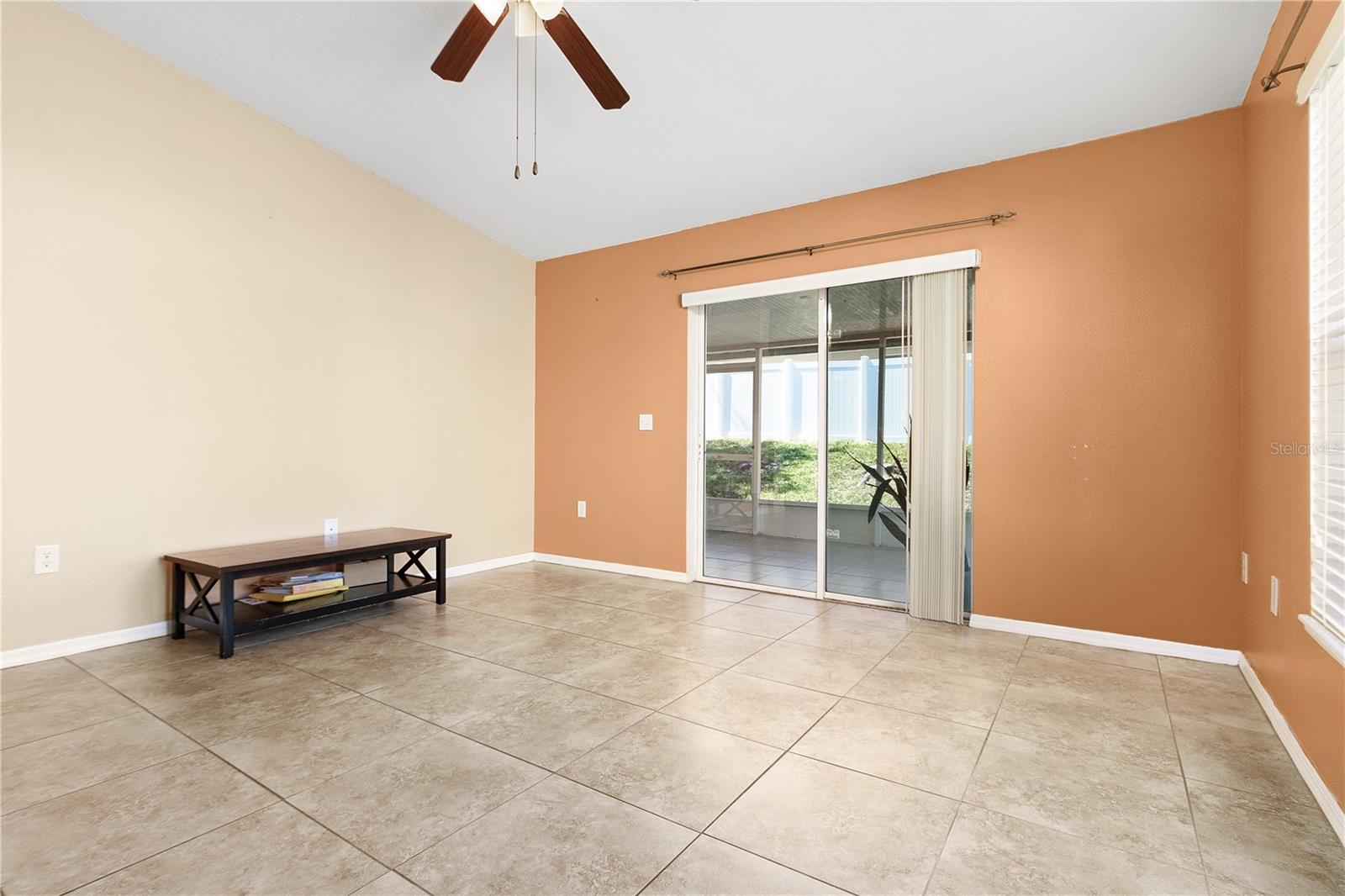Image 23 of 41 For 416 Hammerstone Avenue