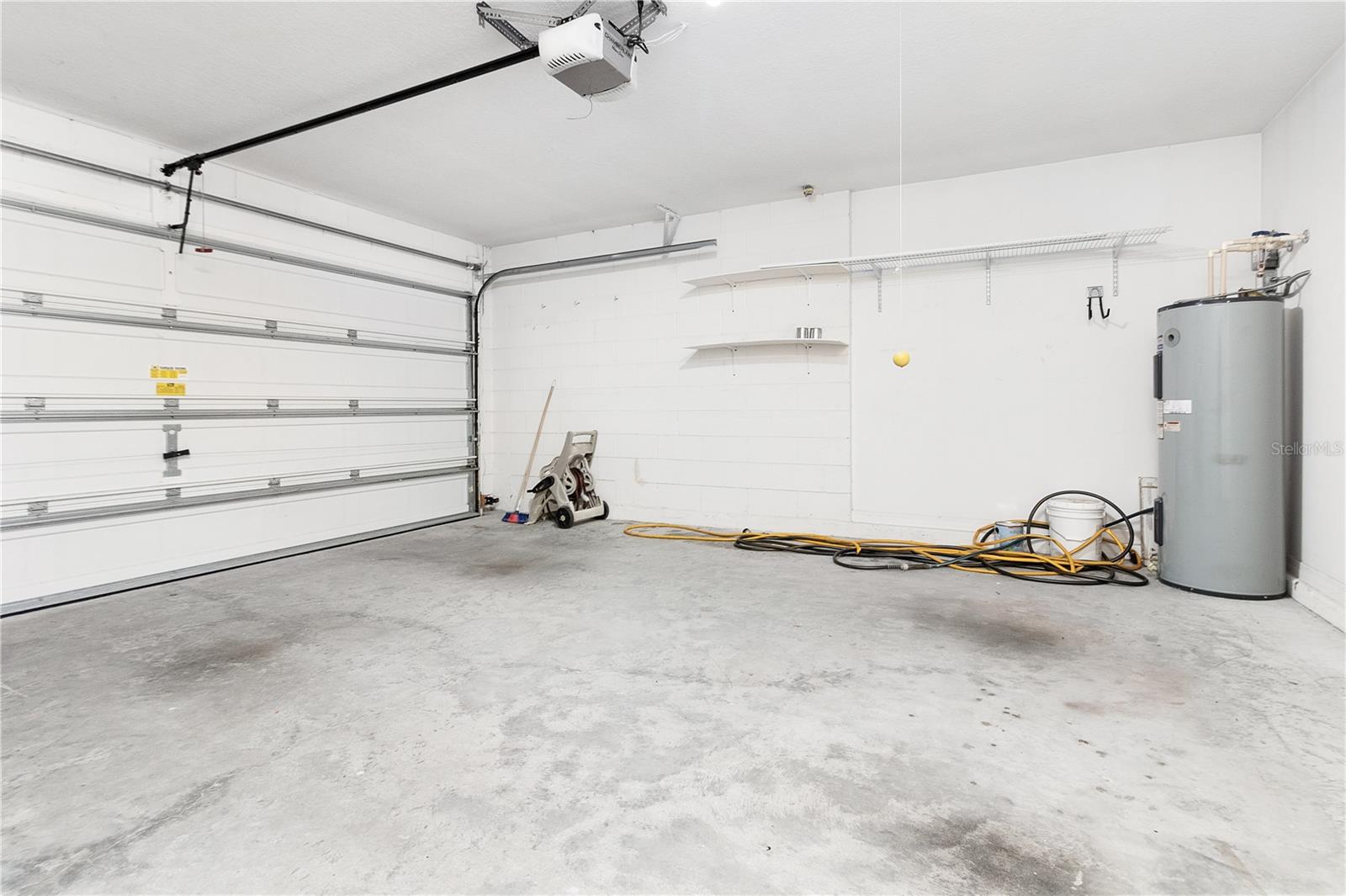 Image 33 of 41 For 416 Hammerstone Avenue