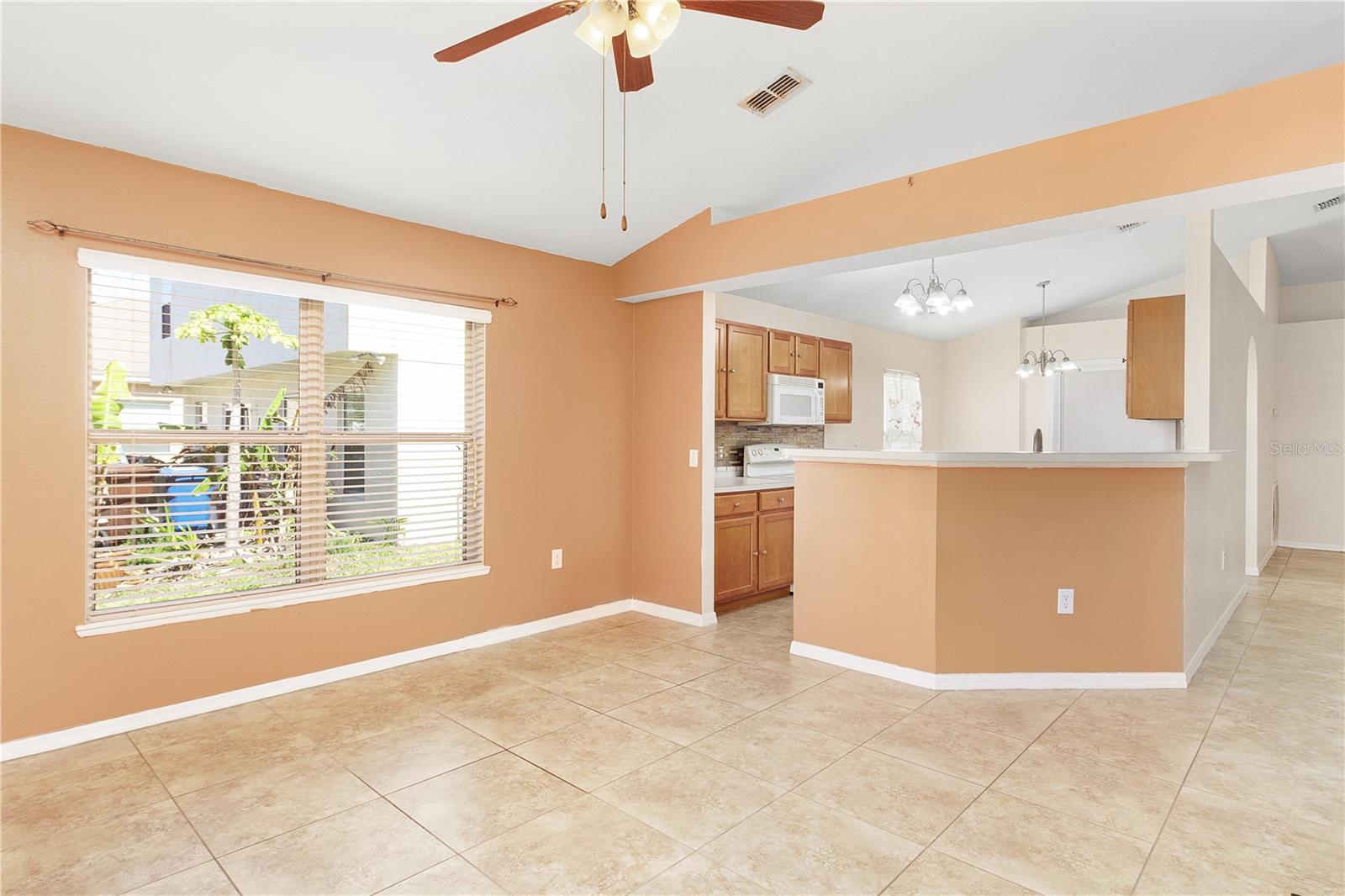 Image 37 of 41 For 416 Hammerstone Avenue